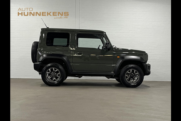 Suzuki Jimny 1.5 Stijl *4 Persoons* Trekhaak | Cruise-/ climate control | Stoelverwarming | Airco | Navigatie | Carplay