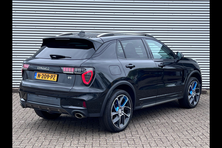 Lynk & Co 01 1.5 | BLACK EDITION |NAP | PANORAMA | CAMERA | CARPLAY | INRUIL MOGELIJK