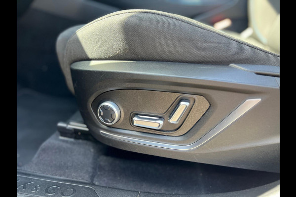 Lynk & Co 01 1.5 | BLACK EDITION |NAP | PANORAMA | CAMERA | CARPLAY | INRUIL MOGELIJK