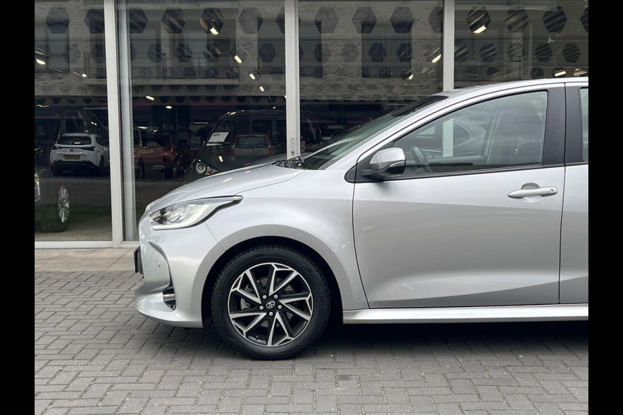 Toyota Yaris 1.5 Hybrid 116pk Dynamic Plus | Parkeersensoren, Stoelverwarming, Keyless