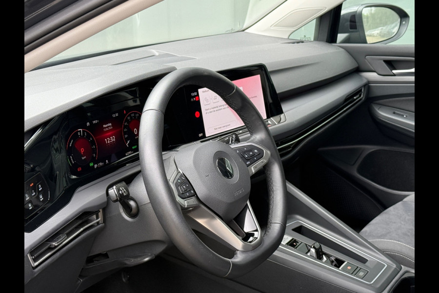 Volkswagen Golf 1.4 DSG GTE Memory|ACC|Camera|Dealer Onderhouden