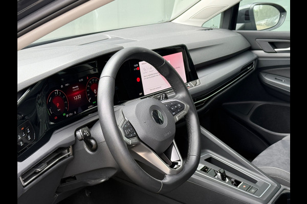 Volkswagen Golf 1.4 DSG GTE Memory|ACC|Camera|Dealer Onderhouden