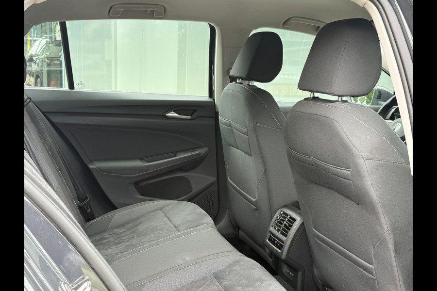 Volkswagen Golf 1.4 DSG GTE Memory|ACC|Camera|Dealer Onderhouden
