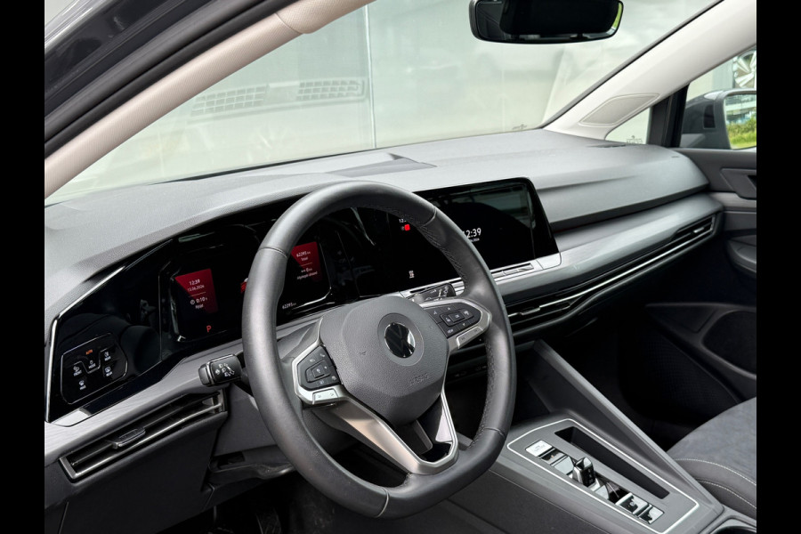 Volkswagen Golf 1.4 DSG GTE Memory|ACC|Camera|Dealer Onderhouden