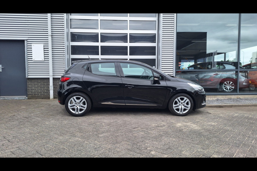 Renault Clio 0.9 TCe Limited/Nav/Cruise/Lm/Enz/