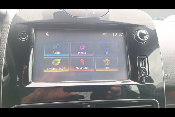 Renault Clio 0.9 TCe Limited/Nav/Cruise/Lm/Enz/