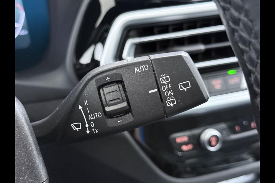 BMW iX3 Executive 80 kWh VAN: 44.900,- VOOR: 40.877,- UW WKVOORDEEL: 4.023,- | M-Sport |SOH 99% | ELEKTRISCHE TREKHAAK| ELEKTRISCHE ACHTERKLEP| PANORAMADAK| DRIVING ASSISTENT PROFESSIONAL| DODE HOEK SENSOR| STOELVERWARMING