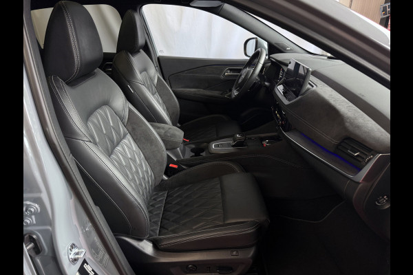 Nissan QASHQAI 1.3 MHEV 160PK 4CILINDER 1800KG TREKVERM TEKNA PLUS BOSE 2-TONE 20''LMV LEER ALCANTARA PANO MASSAGE BOSE STOEL/STUUR/RUIT VERW M 03/2026 K ✅Top Auto's Wijchen , 30 Jaar Specialist in Nissan  : Alle Type's : Tekna / Plus / N-Design / N-Connecta / Limited Edition / Premium / Executive /  , Zowel PHEV / HEV / MHEV / TURBO / HYBRID