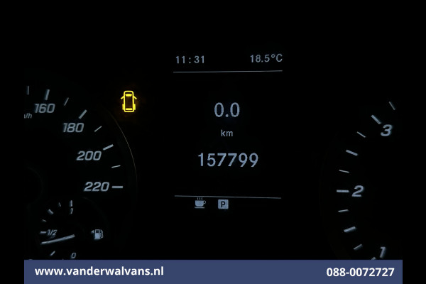 Mercedes-Benz Vito 116 CDI 164pk L3H1 Euro6 Airco | Camera | Cruisecontrol | LED | 2500kg Trekhaak Parkeersensoren, Stoelverwarming, Bijrijdersbank
