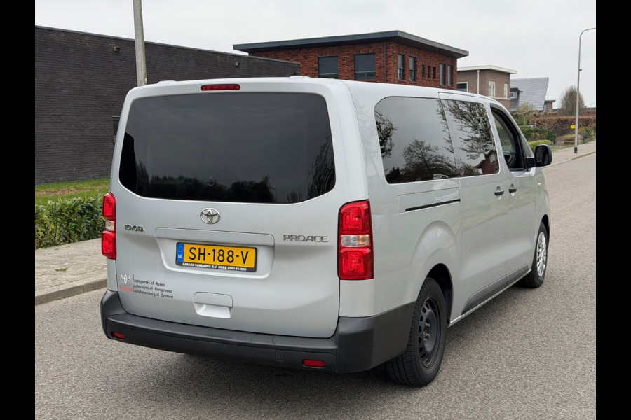 Toyota Proace Shuttle 1.6 D-4D Cool Comfort Long 9 persoons | pano | Airco | Cruise | Radio |