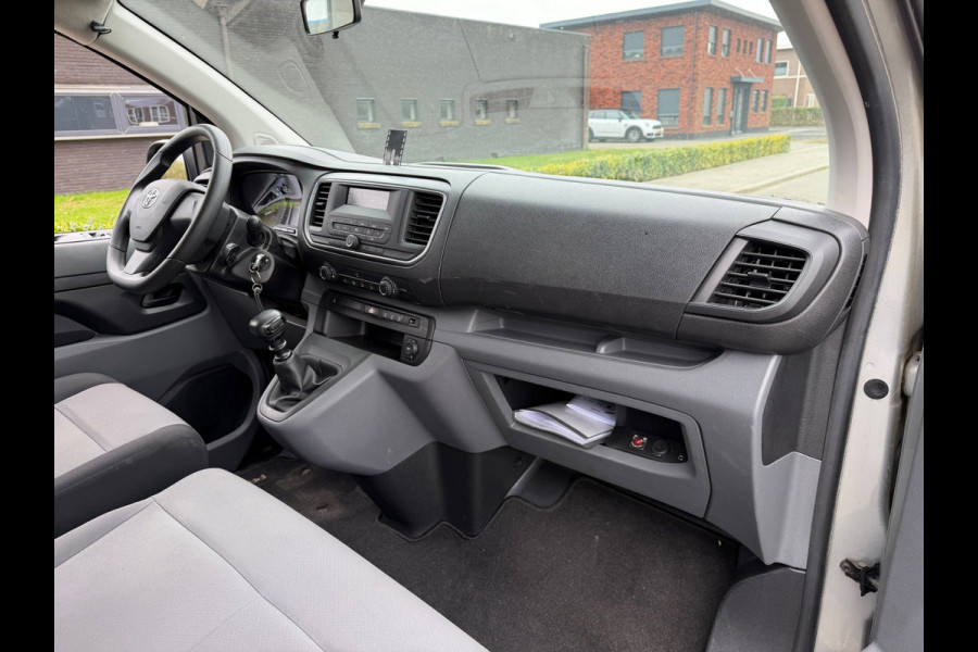 Toyota Proace Shuttle 1.6 D-4D Cool Comfort Long 9 persoons | pano | Airco | Cruise | Radio |