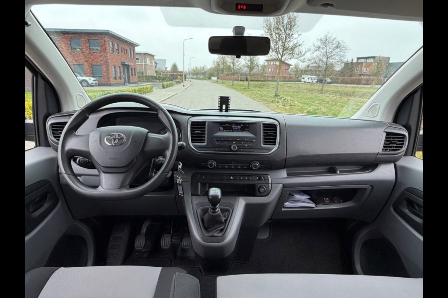 Toyota Proace Shuttle 1.6 D-4D Cool Comfort Long 9 persoons | pano | Airco | Cruise | Radio |