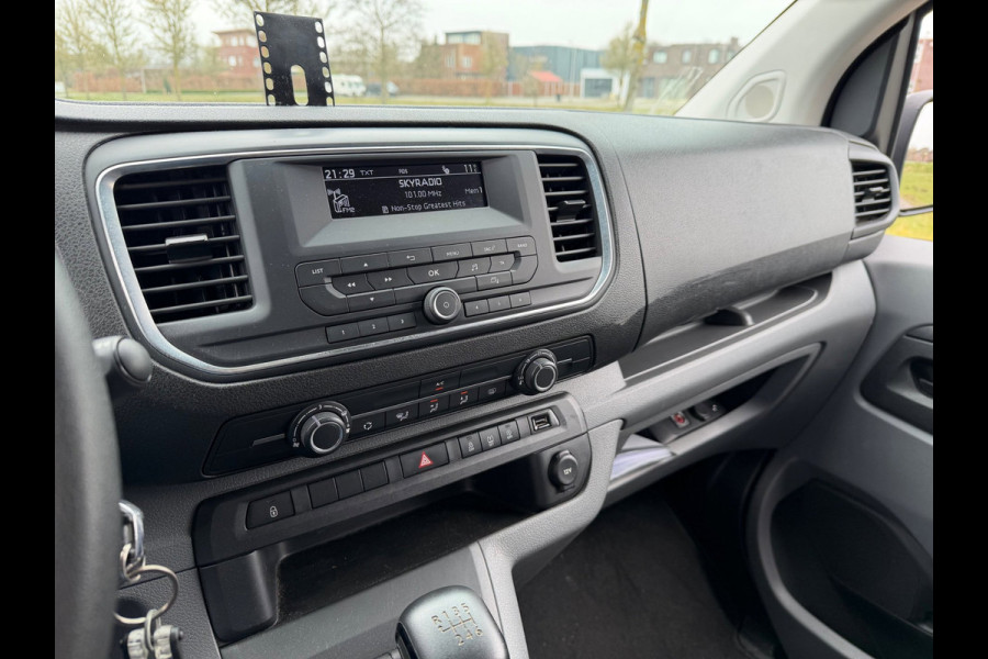 Toyota Proace Shuttle 1.6 D-4D Cool Comfort Long 9 persoons | pano | Airco | Cruise | Radio |