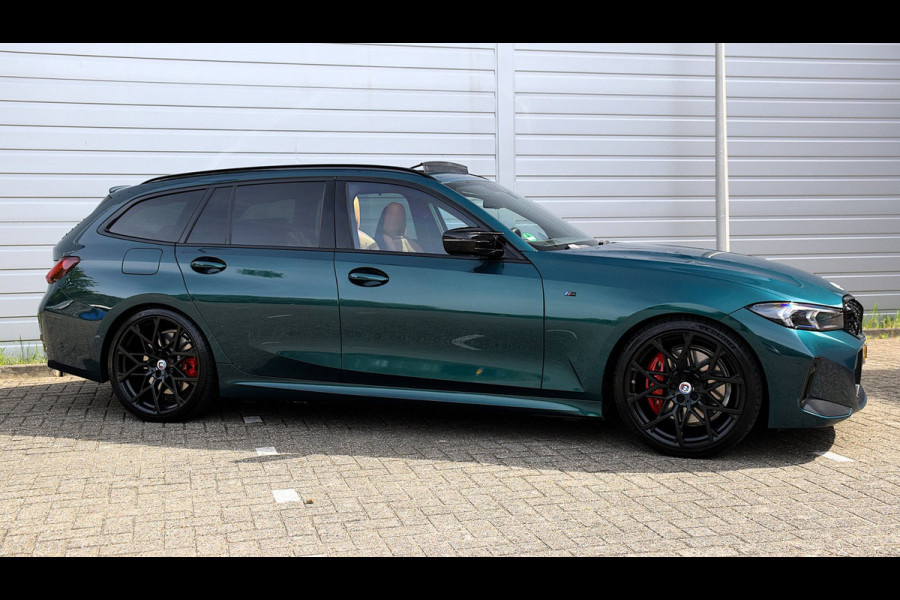 BMW 3 Serie Touring 330e*M-Pakket*Dak*Trekhaak*112Dkm**Keyless*2023*Boston Green*INDIVIDUAL*