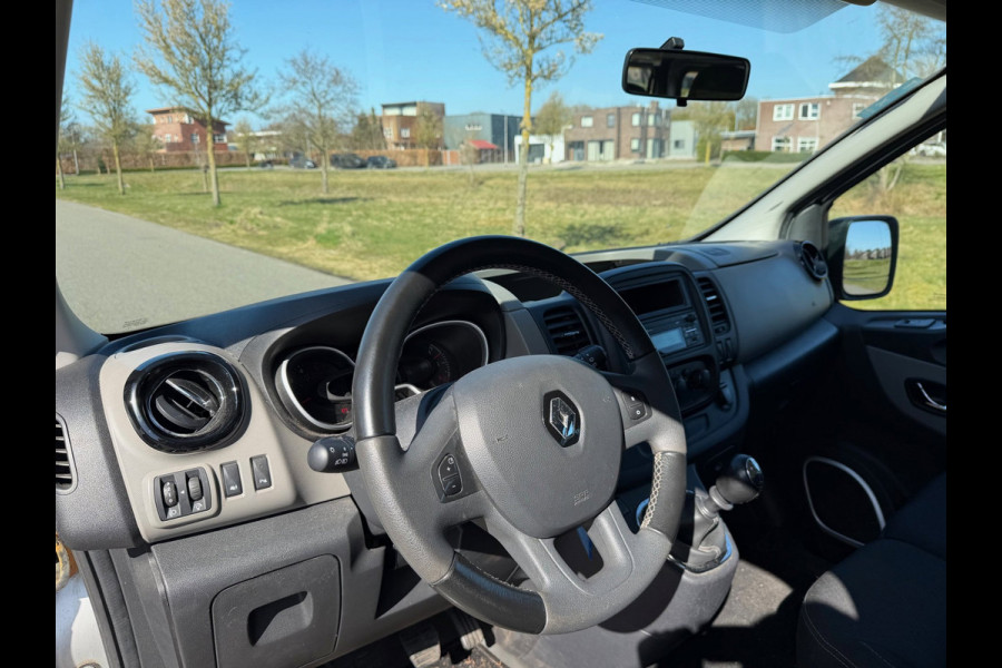 Renault Trafic Passenger 1.6 dCi | Airco | Cruise | Radio | 9 persoons |