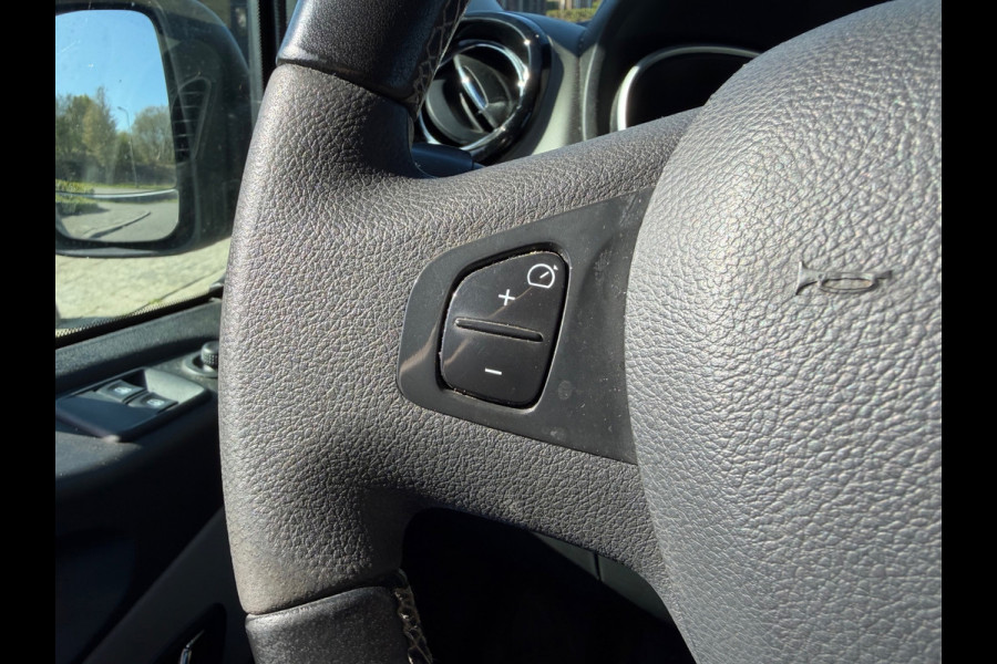 Renault Trafic Passenger 1.6 dCi | Airco | Cruise | Radio | 9 persoons |