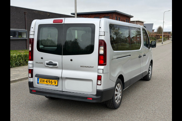 Renault Trafic Passenger 1.6 dCi L2H1| Airco | Cruise | Radio | 9 persoons |