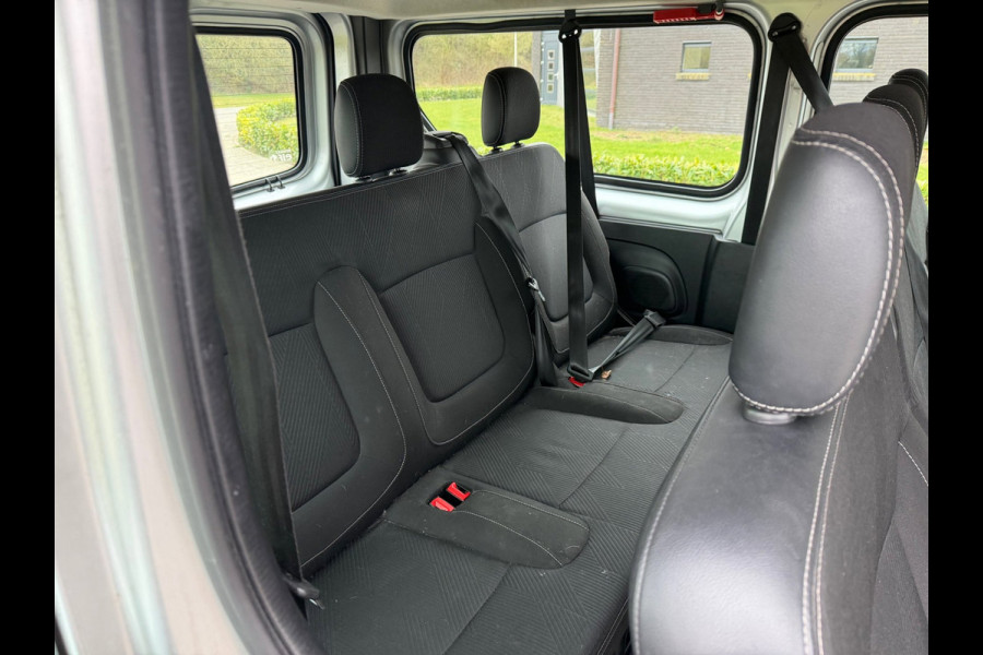 Renault Trafic Passenger 1.6 dCi L2H1| Airco | Cruise | Radio | 9 persoons |
