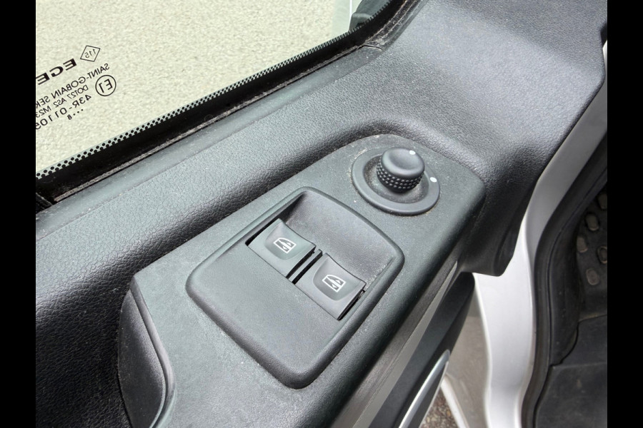 Renault Trafic Passenger 1.6 dCi L2H1| Airco | Cruise | Radio | 9 persoons |