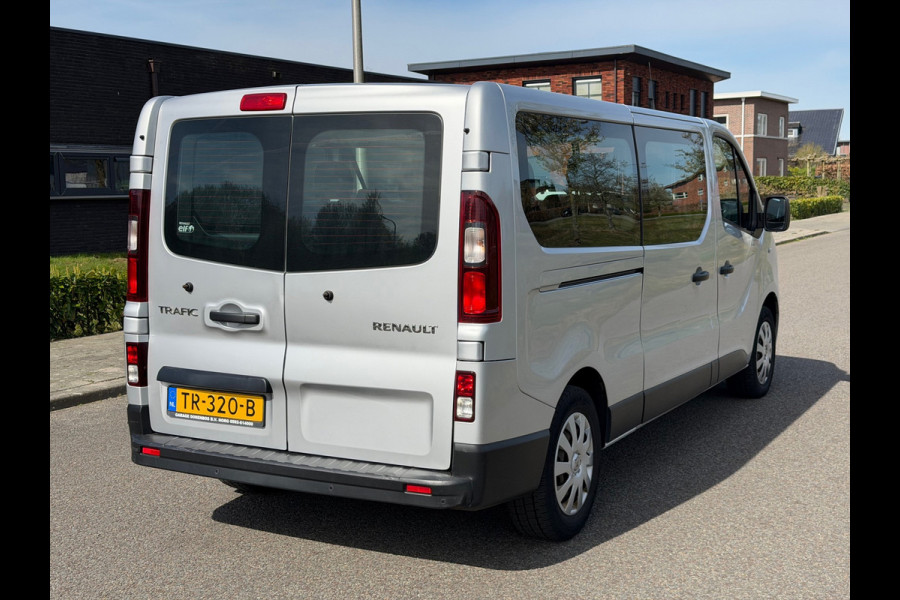 Renault Trafic Passenger 1.6 dCi L2H1| Airco | Cruise | Radio | 9 persoons |