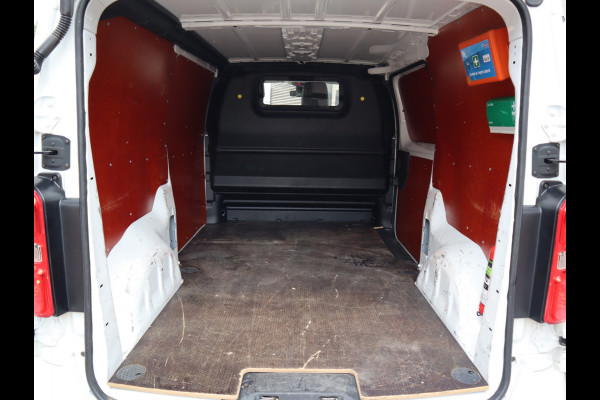 Citroën Jumpy 2.0 BlueHDI 123pk Automaat - L2 Lang - Trekhaak - Cruise - Navi