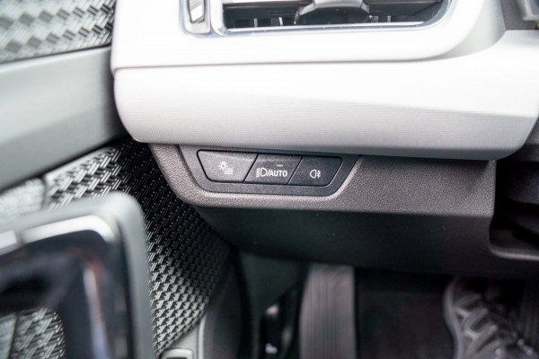 BMW X1 SDrive18i|Prijs rijklaar incl 12 mnd garantie|Nieuw Model Navi Camera Elek klep Dig.Cockpit