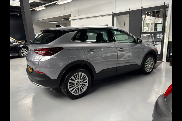 Opel Grandland X 1.2 Turbo Innovation / Camera / Carplay
