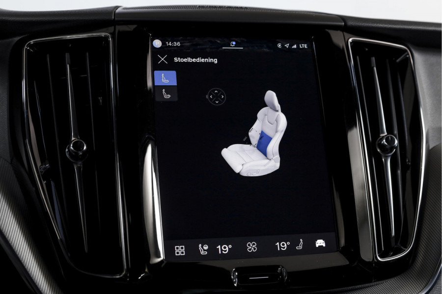 Volvo XC60 2.0 T8 Plug-in hybrid AWD Plus Dark | S/K-Panodak | Dig. Cockpit | Adapt. Cruise | Winterpakket | PDC | 360 Camera | NAV + App.Connect | ECC | Harman/Kardon | Elek. Klep | LM 19" | 9613
