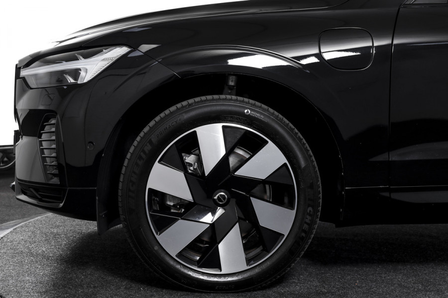 Volvo XC60 2.0 T8 Plug-in hybrid AWD Plus Dark | S/K-Panodak | Dig. Cockpit | Adapt. Cruise | Winterpakket | PDC | 360 Camera | NAV + App.Connect | ECC | Harman/Kardon | Elek. Klep | LM 19" | 9613