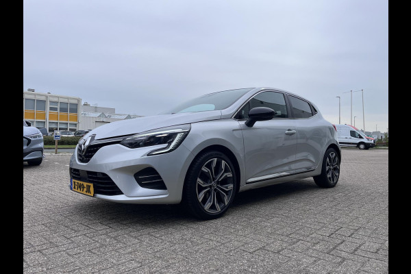 Renault Clio 1.0 TCe Intens 100pk | Navigatie | Pack Style | Trekhaak Afneembaar