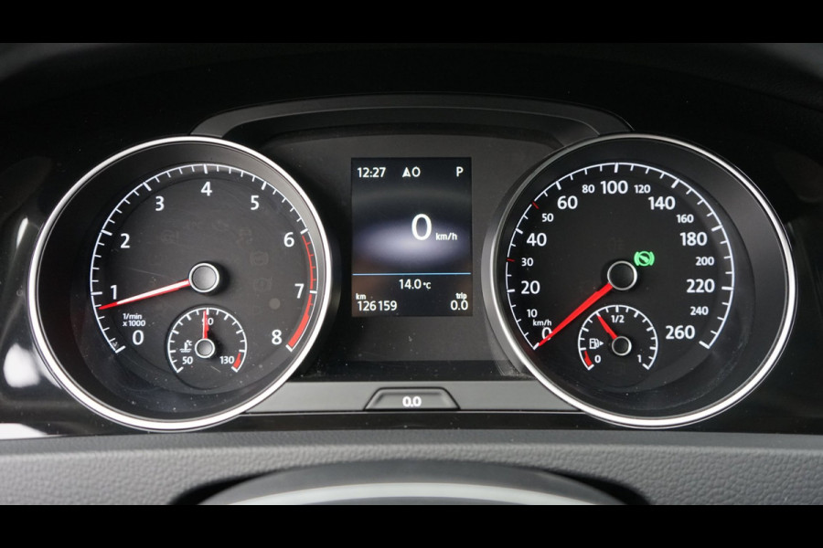 Volkswagen Golf 7.5 R-Line 1.5 TSI AUTOMAAT-ACC-CAMERA-CLIMA-FULL LED-NAVIGATIE-STOELVERWARMING