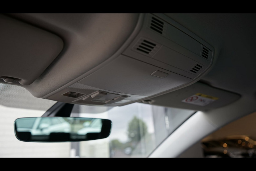 Volkswagen Golf 7.5 R-Line 1.5 TSI AUTOMAAT-ACC-CAMERA-CLIMA-FULL LED-NAVIGATIE-STOELVERWARMING