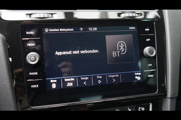 Volkswagen Golf 7.5 R-Line 1.5 TSI AUTOMAAT-ACC-CAMERA-CLIMA-FULL LED-NAVIGATIE-STOELVERWARMING