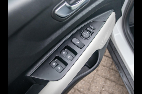 Kia Stonic 1.0 T-GDi MHEV GT-Line | Uit voorraad leverbaar | Automaat | Schuif/kantel | Navigatie | Camera | Carplay | Climate | Cruise