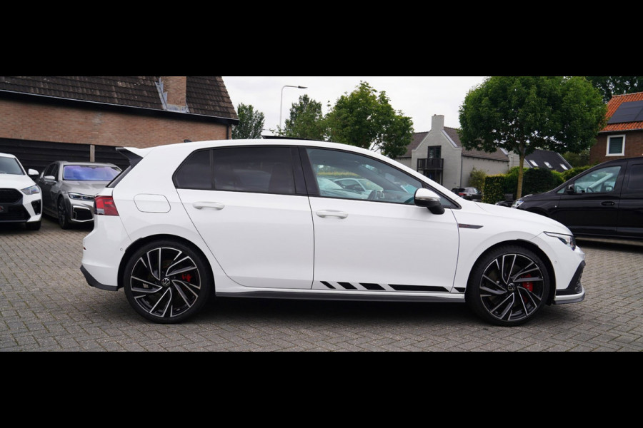 Volkswagen Golf 2.0 TSI GTI | Stuurwiel verwarming | Lane Assist | Clubsport | Camera