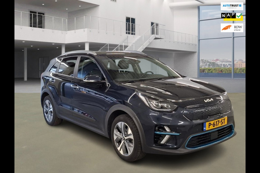 Kia e-Niro ExecutiveLine 64 kWh|Fase 3|SOH93%|Pano|Cam|