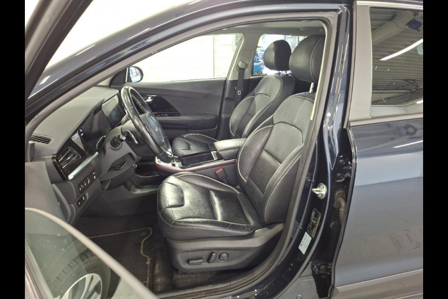Kia e-Niro ExecutiveLine 64 kWh|Fase 3|SOH93%|Pano|Cam|