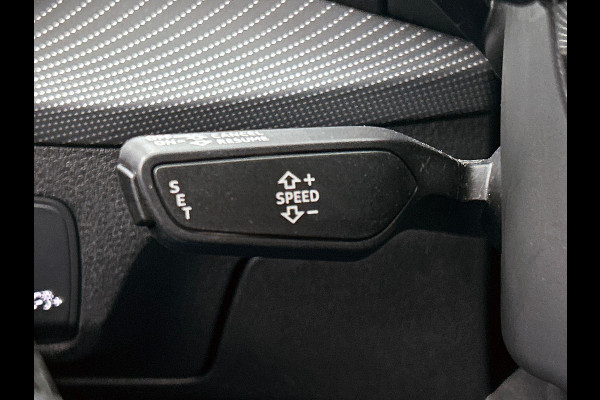 Audi Q2 30 TFSI S Edition NAVI | FULL-LED | EL. ACHTERKLEP | SFEER-VERLICHTING
