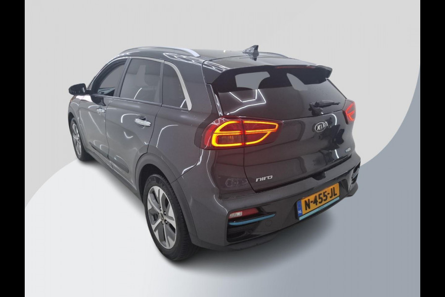 Kia e-Niro ExecutiveLine 64 kWh | 65.500 KM | SOH 100% | Panorama Dak | Volledig Lederen Interieur | WORDT VERWACHT!