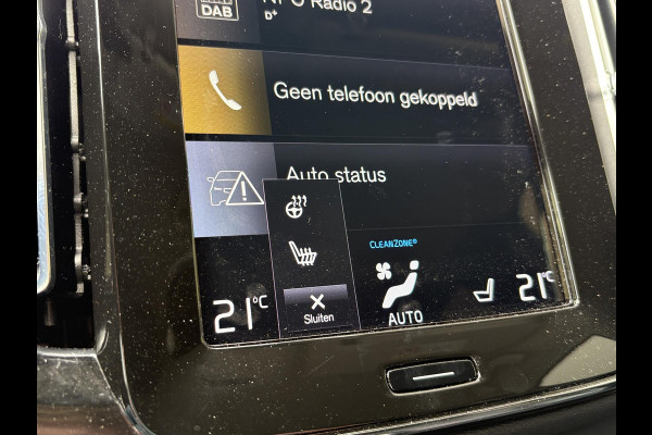 Volvo XC40 1.5 T5 Plug-in hybrid Plus Dark | Leder | Adaptive Cruise | Stoel- & Stuurverwarming | H&K Audio | Achteruitrijcamera |