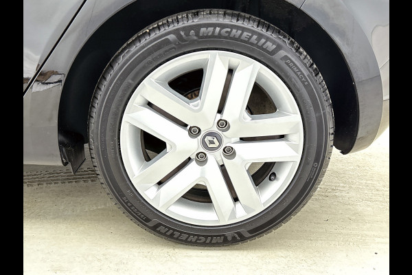 Renault Clio 1.0 TCe Zen (Goed OnderH, Parkeersensoren, Navi, Lane Assist, Cruise Con, App Connect, Etc)