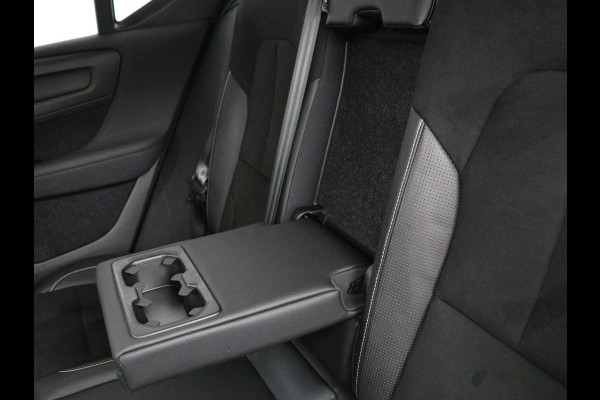 Volvo XC40 Recharge P8 AWD R-Design 408 PK | SOH 91.9% | Harm 408 PK | SOH 91.9% | Harman/Kardon | Adaptive Cruise | Camera | Carplay | Navi | Half Leder/Alcantara | Elec. Achterklep | Stoel- en stuurverwarming