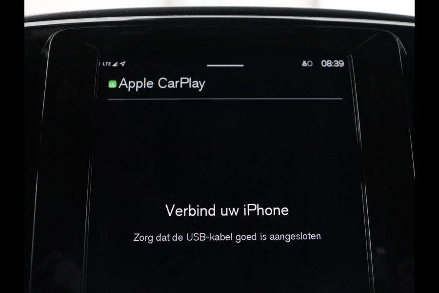 Volvo XC40 Recharge P8 AWD R-Design 408 PK | SOH 91.9% | Harm 408 PK | SOH 91.9% | Harman/Kardon | Adaptive Cruise | Camera | Carplay | Navi | Half Leder/Alcantara | Elec. Achterklep | Stoel- en stuurverwarming