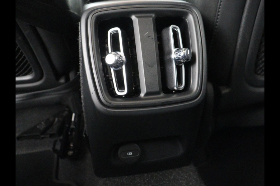 Volvo XC40 Recharge P8 AWD R-Design 408 PK | SOH 91.9% | Harm 408 PK | SOH 91.9% | Harman/Kardon | Adaptive Cruise | Camera | Carplay | Navi | Half Leder/Alcantara | Elec. Achterklep | Stoel- en stuurverwarming
