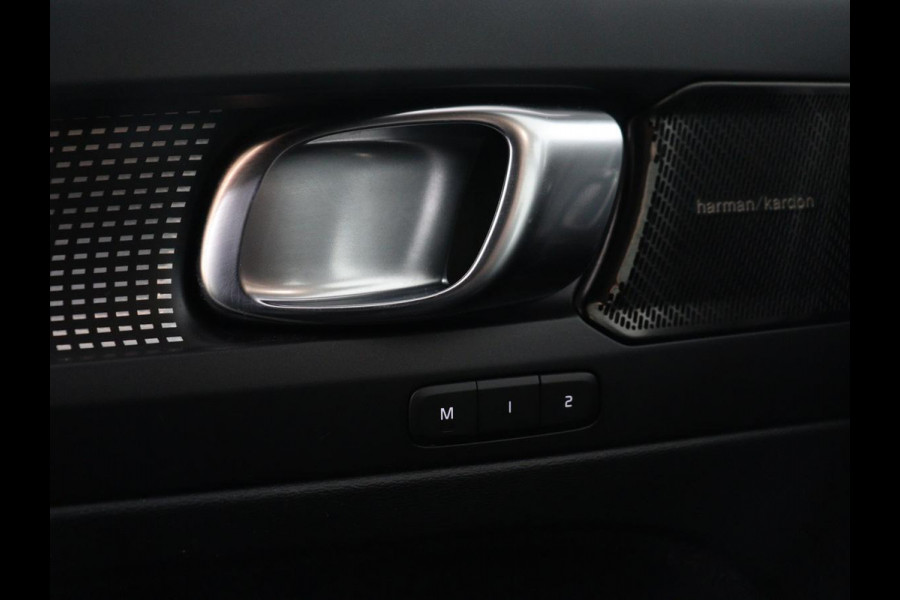 Volvo XC40 Recharge P8 AWD R-Design 408 PK | SOH 91.9% | Harm 408 PK | SOH 91.9% | Harman/Kardon | Adaptive Cruise | Camera | Carplay | Navi | Half Leder/Alcantara | Elec. Achterklep | Stoel- en stuurverwarming