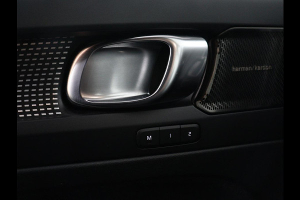 Volvo XC40 Recharge P8 AWD R-Design 408 PK | SOH 91.9% | Harm 408 PK | SOH 91.9% | Harman/Kardon | Adaptive Cruise | Camera | Carplay | Navi | Half Leder/Alcantara | Elec. Achterklep | Stoel- en stuurverwarming