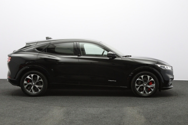 Ford Mustang Mach-E AWD 75 kWh 372 PK, SOH 94 %, Adap. Cruise Control, 360 Camera, B&O Sound, Panoramadak