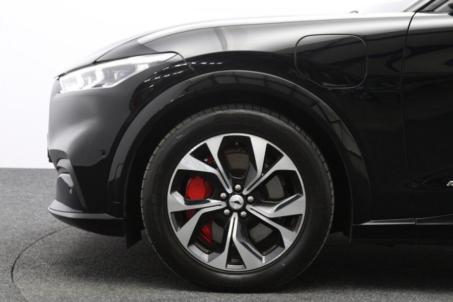 Ford Mustang Mach-E AWD 75 kWh 372 PK, SOH 94 %, Adap. Cruise Control, 360 Camera, B&O Sound, Panoramadak