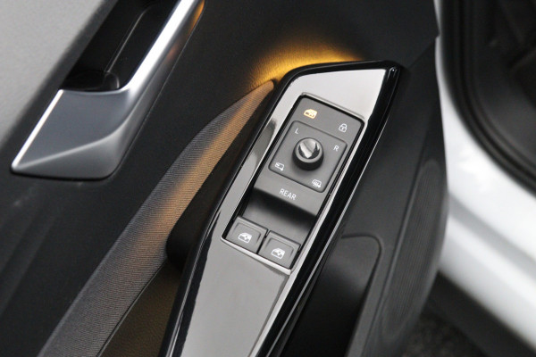 Volkswagen ID.3 146 PK Pro 58 kWh, SOH 92 %, Carplay, Stoelverwarming, Stuurverwarming
