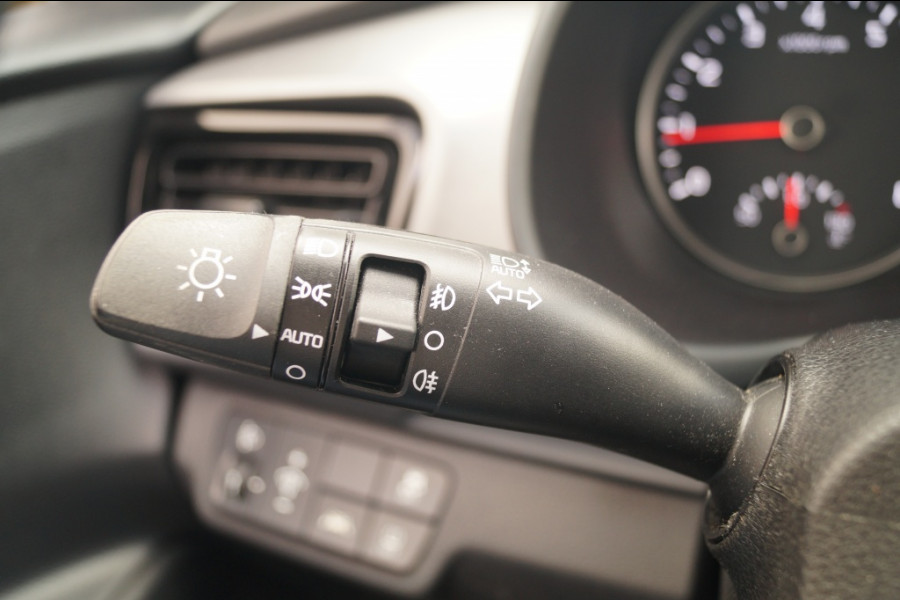 Kia Stonic 1.0 T-GDi DynamicPlusLine -NAVI-CAM-ECC-TREKHAAK-